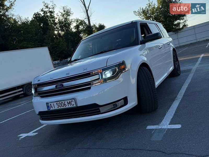 Внедорожник / Кроссовер Ford Flex 2015 в Кременчуге