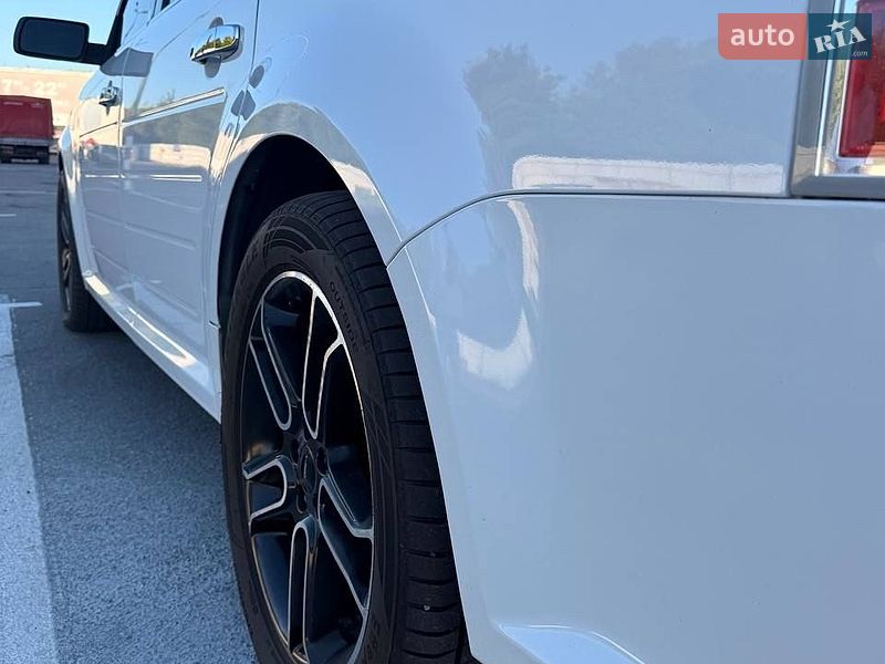 Внедорожник / Кроссовер Ford Flex 2015 в Кременчуге