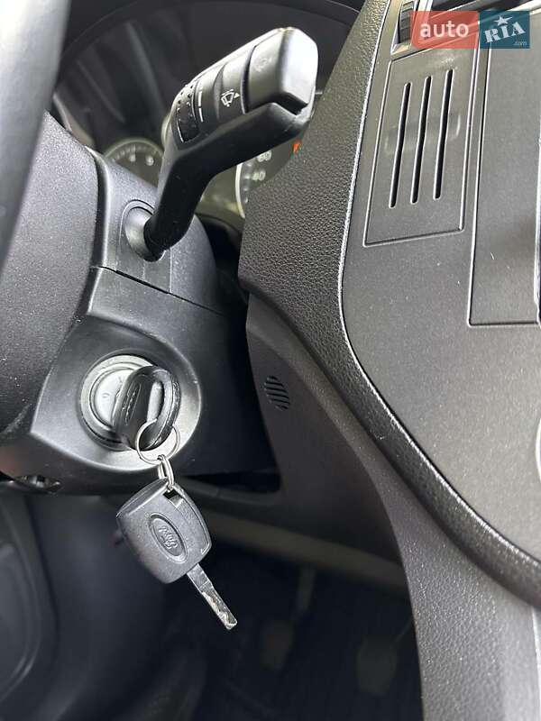 Мікровен Ford Focus C-Max 2004 в Сарнах