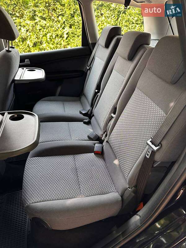 Мікровен Ford Focus C-Max 2004 в Сарнах