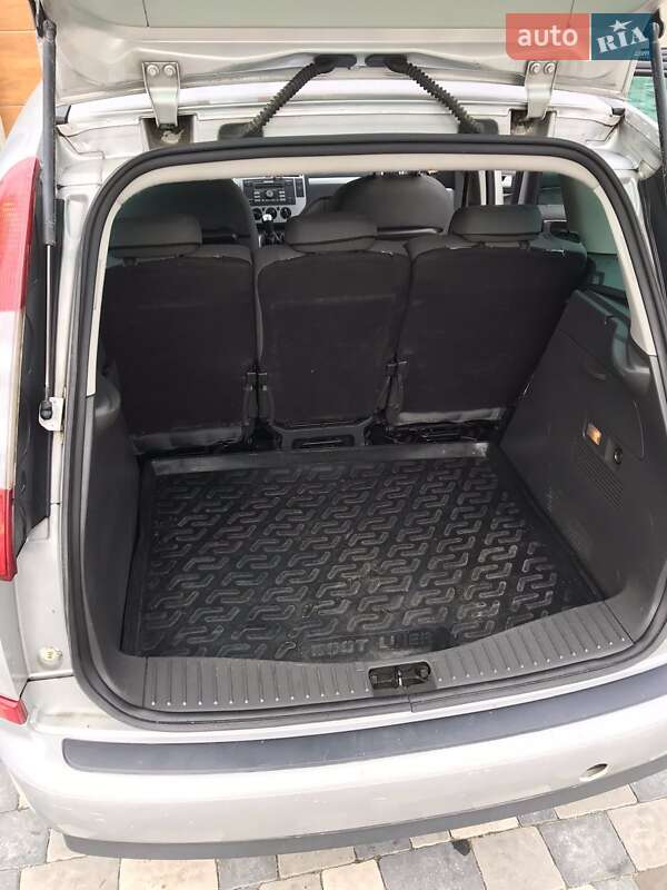Микровэн Ford Focus C-Max 2007 в Городенке