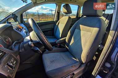 Микровэн Ford Focus C-Max 2005 в Тячеве