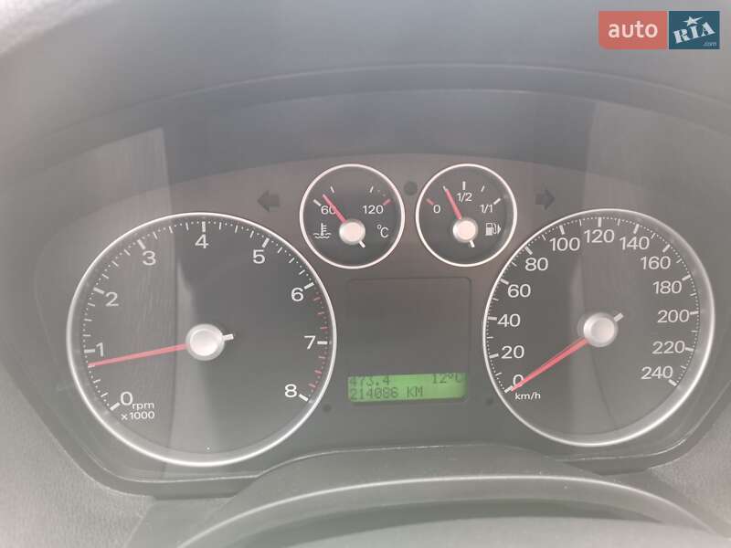 Микровэн Ford Focus C-Max 2004 в Запорожье