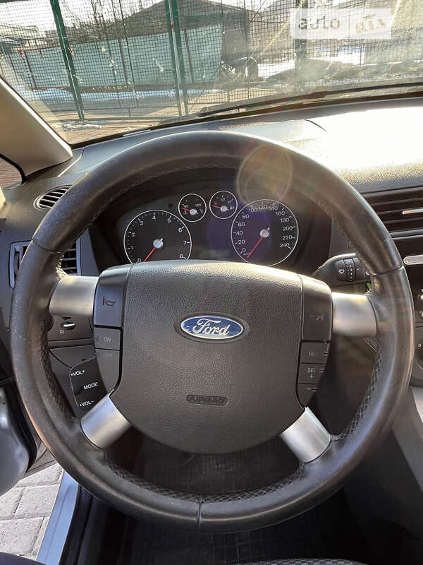 Микровэн Ford Focus C-Max 2003 в Хусте