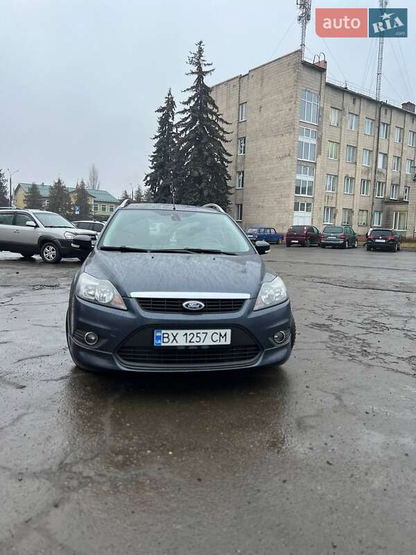 Мінівен Ford Focus C-Max 2010 в Летичіві