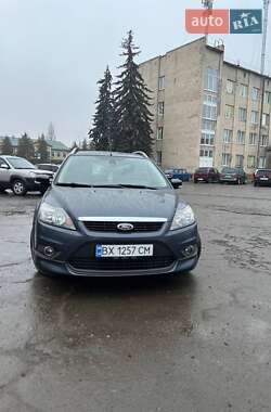 Минивэн Ford Focus C-Max 2010 в 