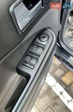 Мінівен Ford Focus C-Max 2004 в 