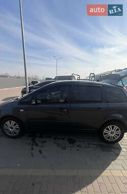 Минивэн Ford Focus C-Max 2006 в 