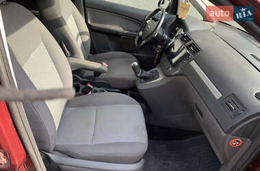 Минивэн Ford Focus C-Max 2004 в 