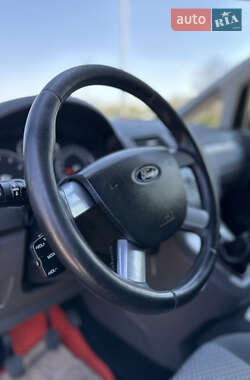 Мінівен Ford Focus C-Max 2005 в 