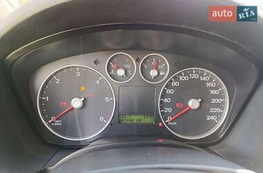 Минивэн Ford Focus C-Max 2004 в 