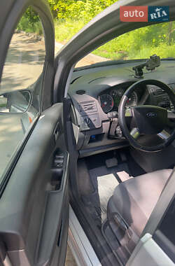 Минивэн Ford Focus C-Max 2006 в 
