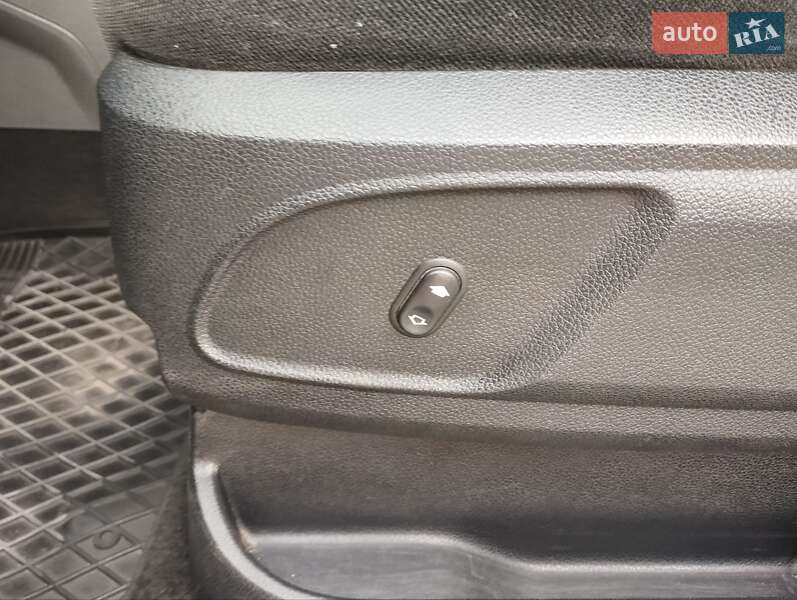 Минивэн Ford Focus C-Max 2005 в Житомире фото 8 Минивэн Ford Focus C-Max 2005 в Житомире