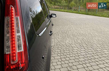 Минивэн Ford Focus C-Max 2008 в 