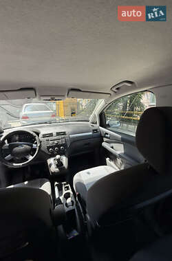 Минивэн Ford Focus C-Max 2004 в 