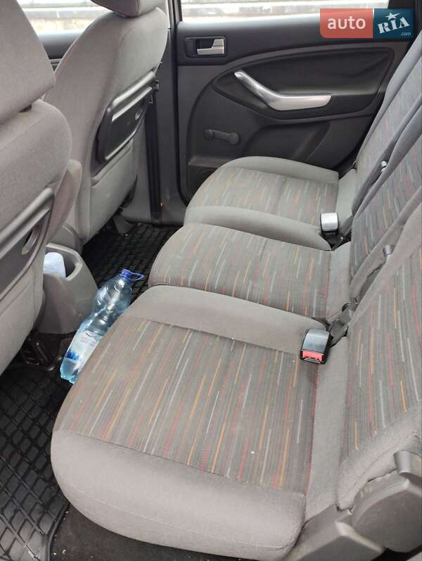 Минивэн Ford Focus C-Max 2010 в Ровно