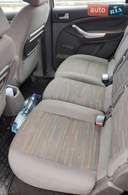 Минивэн Ford Focus C-Max 2010 в 