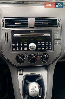 Минивэн Ford Focus C-Max 2003 в 