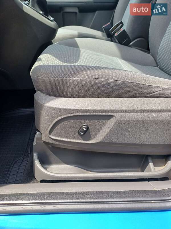 Минивэн Ford Focus C-Max 2005 в Снятине фото 12 Минивэн Ford Focus C-Max 2005 в Снятине