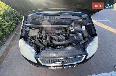 Минивэн Ford Focus C-Max 2006 в 