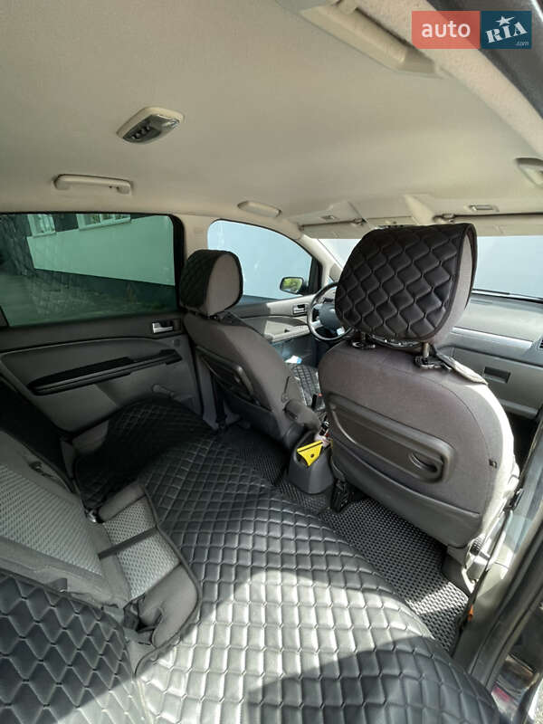 Мінівен Ford Focus C-Max 2005 в Рівному