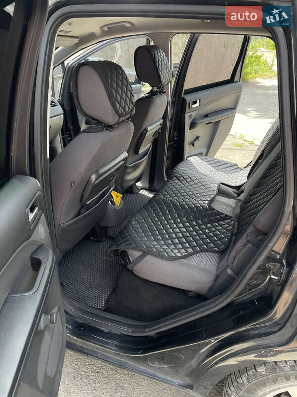 Мінівен Ford Focus C-Max 2005 в Рівному