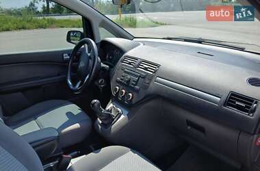 Мінівен Ford Focus C-Max 2004 в 