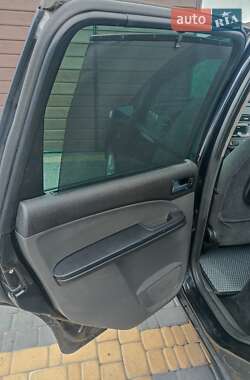 Минивэн Ford Focus C-Max 2004 в 
