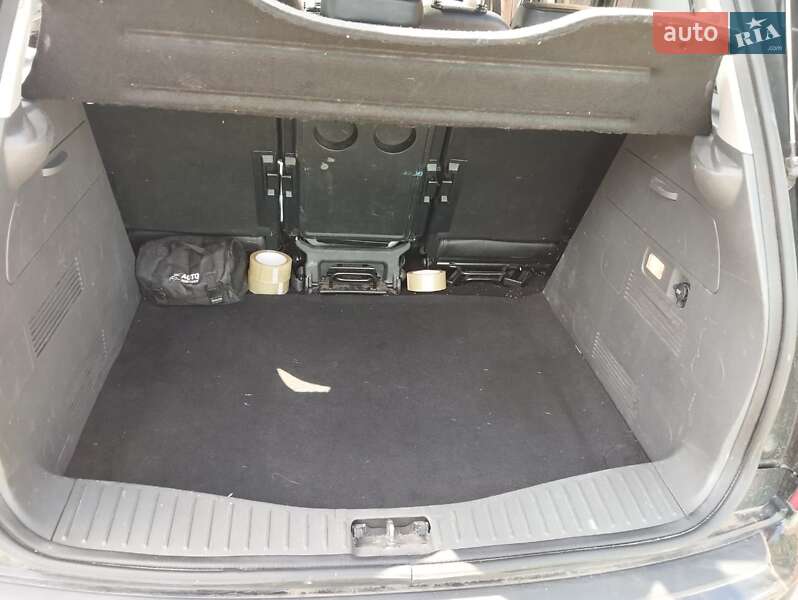 Мінівен Ford Focus C-Max 2004 в Харкові