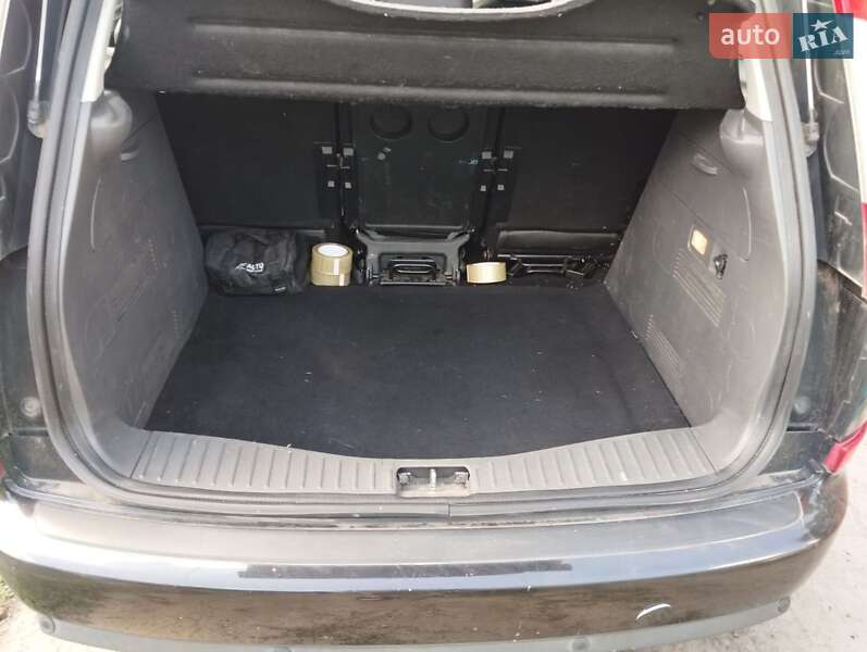 Мінівен Ford Focus C-Max 2004 в Харкові