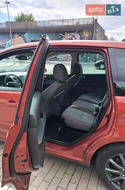 Минивэн Ford Focus C-Max 2006 в 