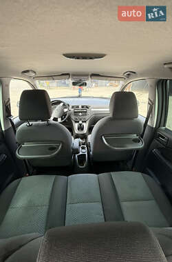 Мінівен Ford Focus C-Max 2005 в 