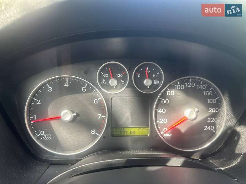 Минивэн Ford Focus C-Max 2004 в Стрые