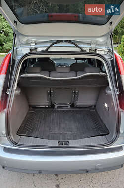 Мінівен Ford Focus C-Max 2005 в 