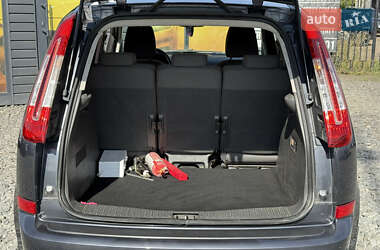Мінівен Ford Focus C-Max 2007 в 