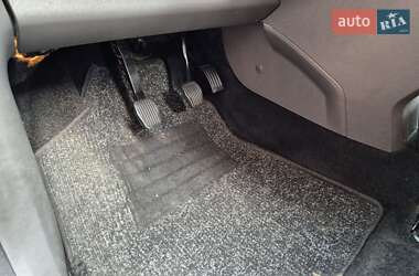 Мінівен Ford Focus C-Max 2005 в 