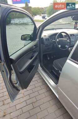 Мінівен Ford Focus C-Max 2006 в 