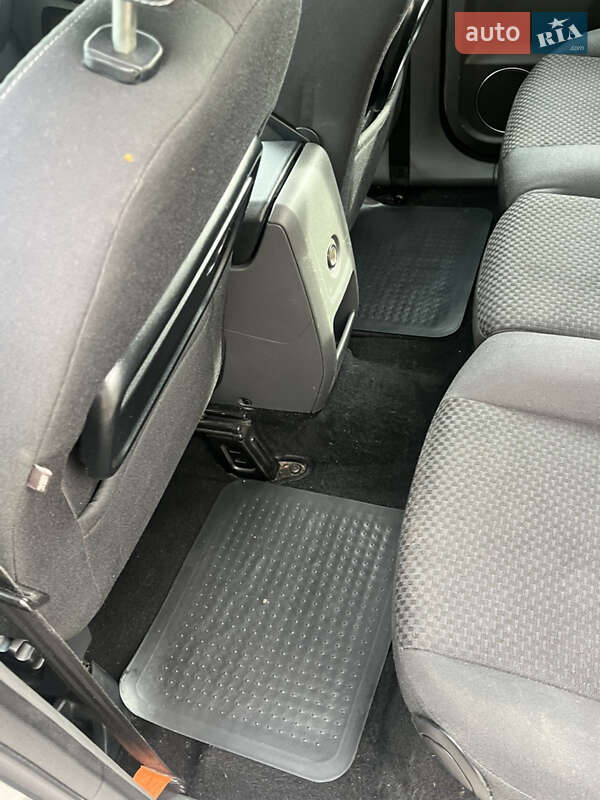 Минивэн Ford Focus C-Max 2008 в Шостке