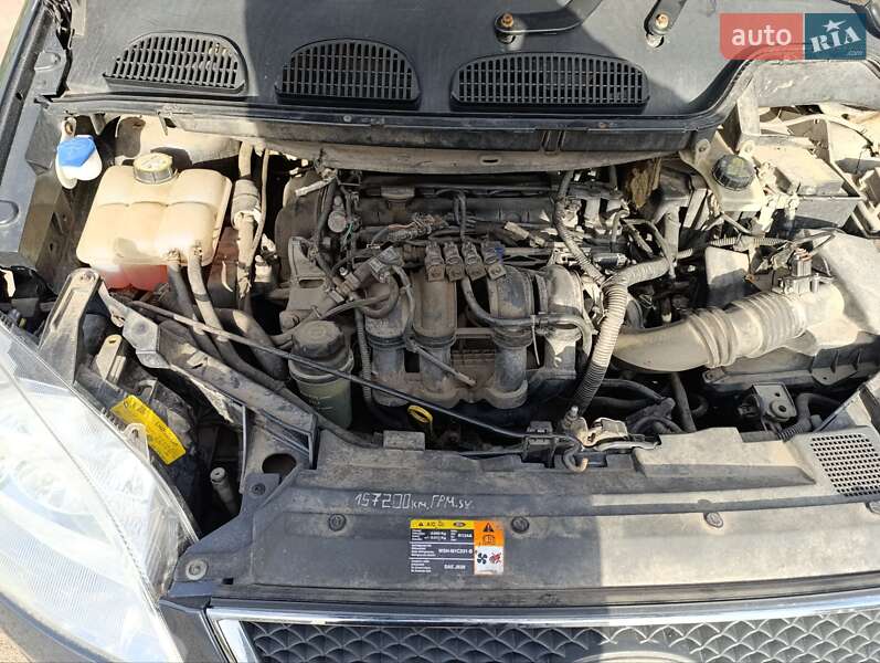 Мінівен Ford Focus C-Max 2006 в Чернівцях