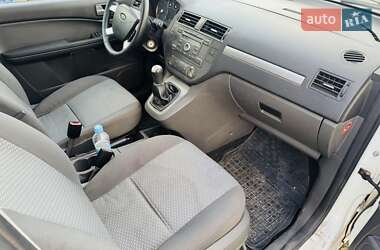 Мінівен Ford Focus C-Max 2003 в 