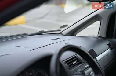 Мінівен Ford Focus C-Max 2006 в 