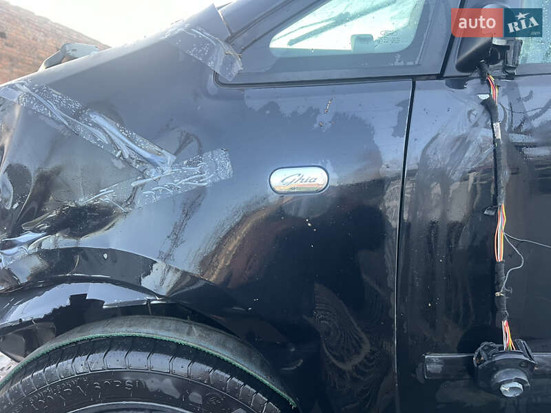 Мінівен Ford Focus C-Max 2004 в Житомирі