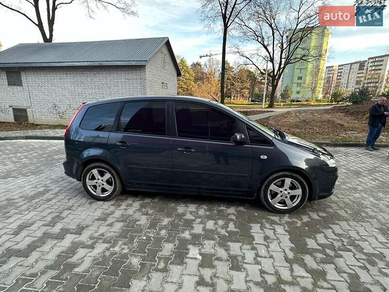 Минивэн Ford Focus C-Max 2008 в Новояворовске
