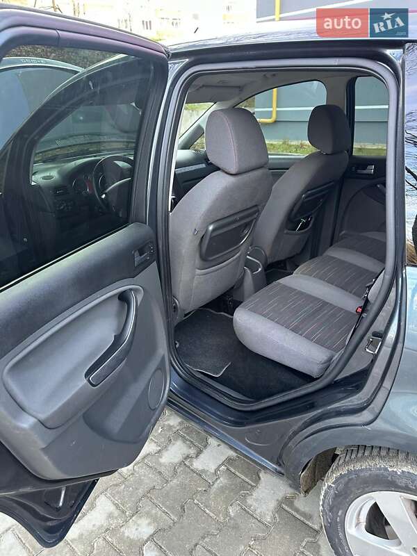 Минивэн Ford Focus C-Max 2008 в Новояворовске