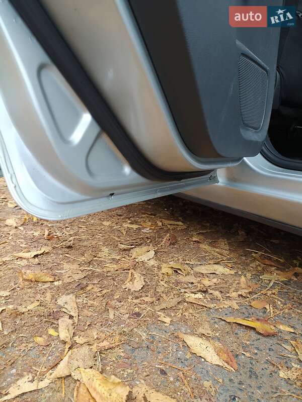 Мінівен Ford Focus C-Max 2006 в Черкасах