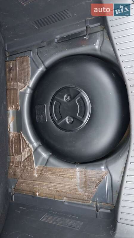 Мінівен Ford Focus C-Max 2004 в Кам'янець-Подільському фото 30 Мінівен Ford Focus C-Max 2004 в Кам'янець-Подільському