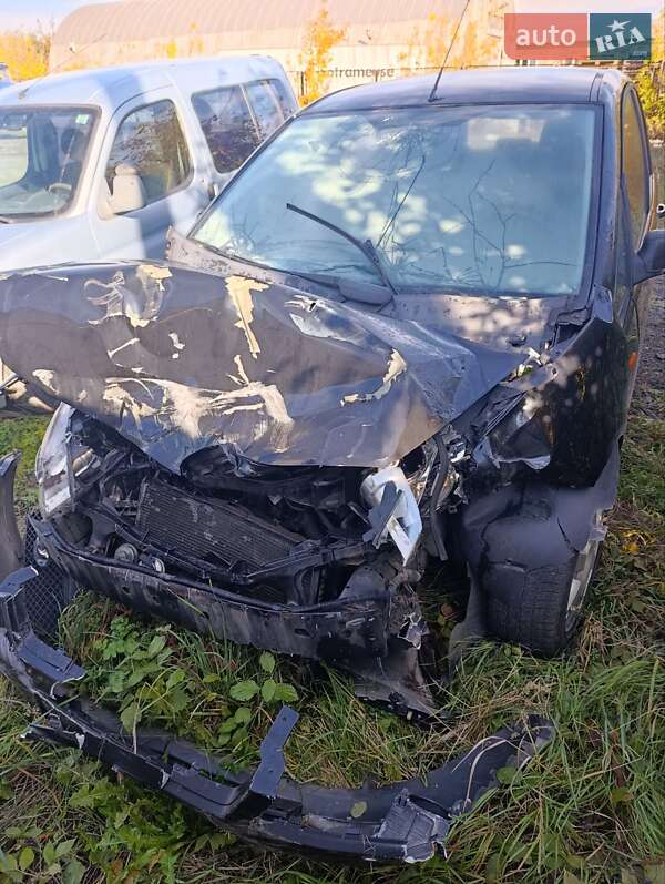 Минивэн Ford Focus C-Max 2005 в Луцке