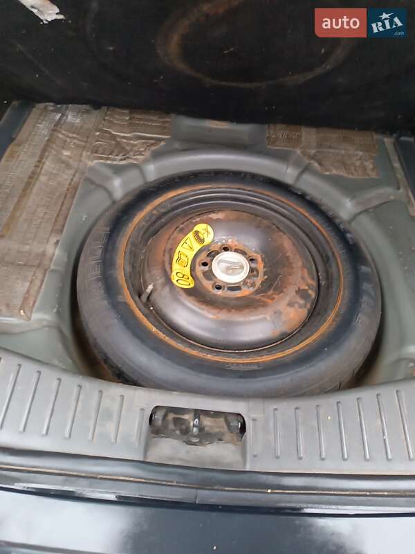 Мінівен Ford Focus C-Max 2007 в Пирятині