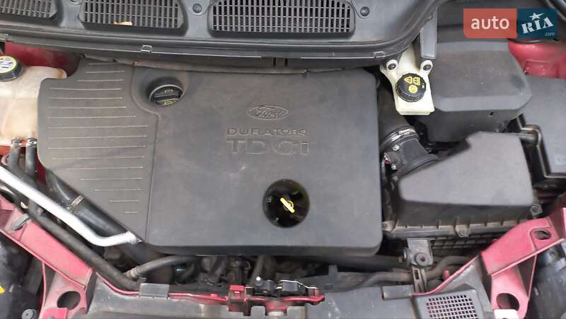 Минивэн Ford Focus C-Max 2006 в Вараше фото 15 Минивэн Ford Focus C-Max 2006 в Вараше