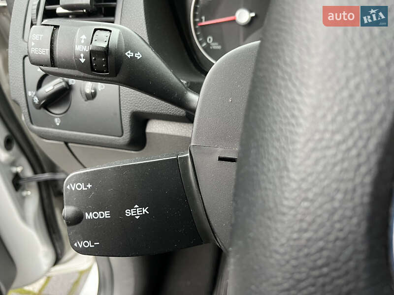 Минивэн Ford Focus C-Max 2006 в Звягеле